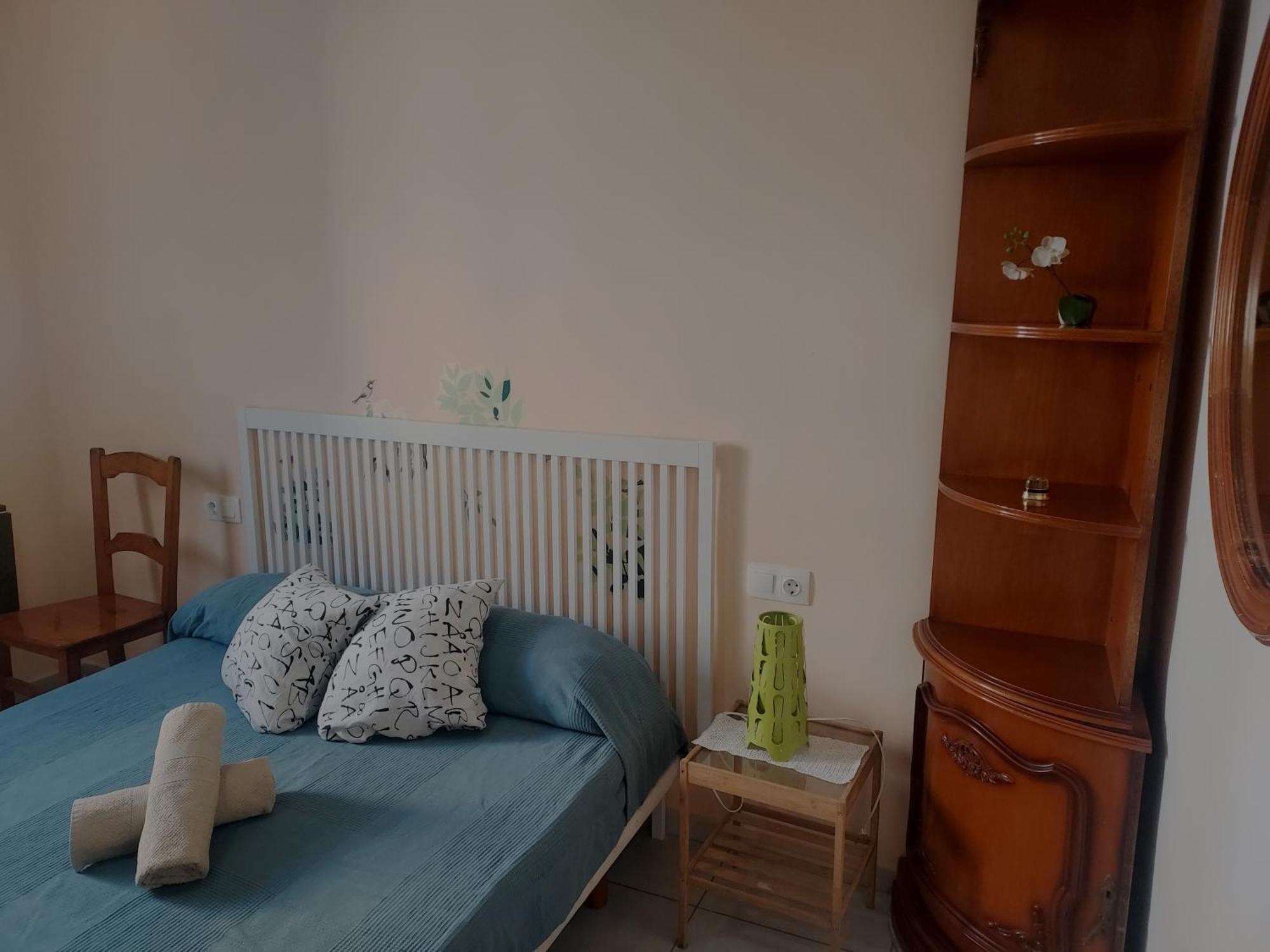 Cozy Private Room บาเลนเซีย ภายนอก รูปภาพ